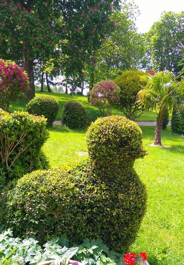 فندق مبيت وإفطار فندق Corseulفي  Abbaye De Tregouet